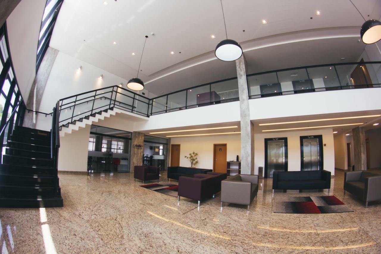 Summit Suites Hotel Касапава Екстер'єр фото